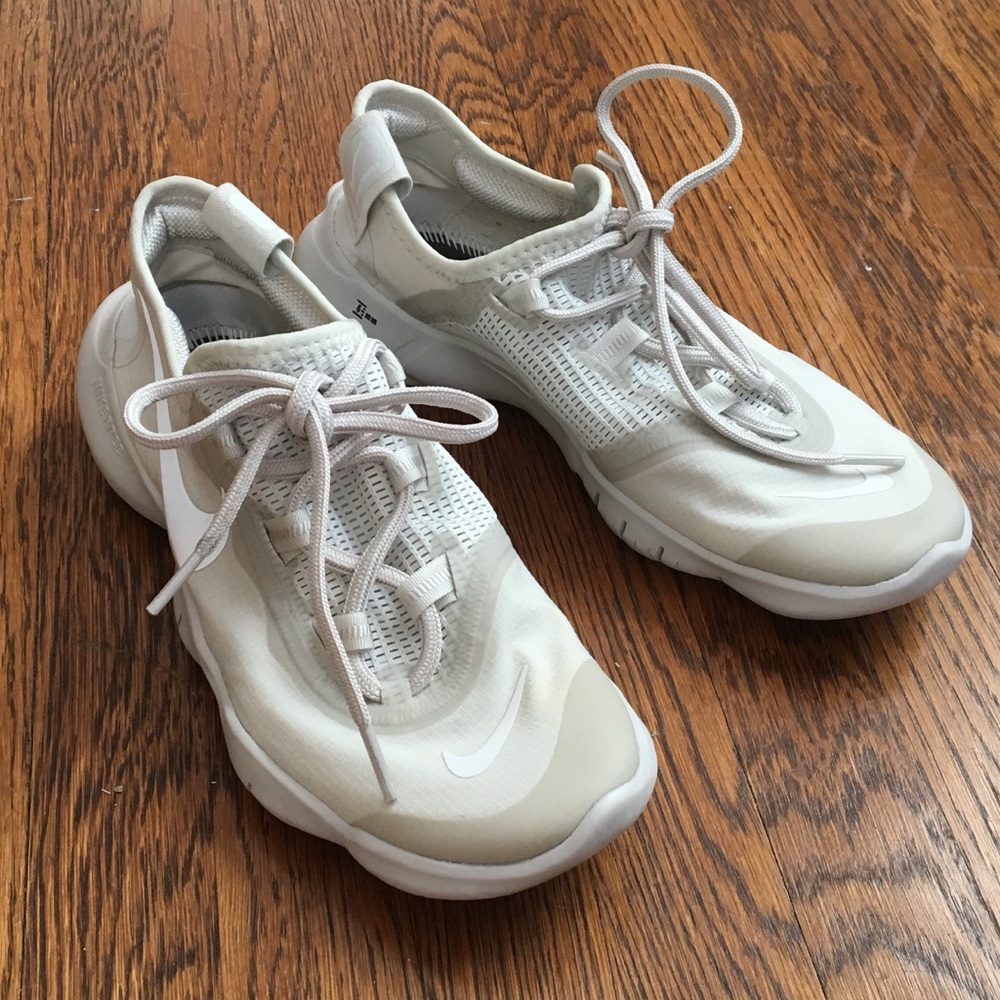 Rare Nike Free Run 5.0 ID cream shoes size W 8